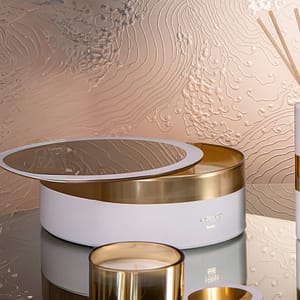 Ladenac Lui&Lei ON TIME Candle in White/Gold jar 1300gr